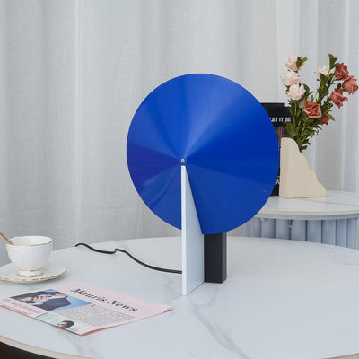 Cis Minimalist Table Lamp