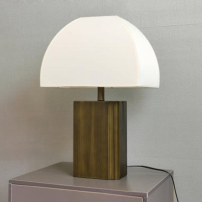Cylo Minimalist Resin Table Lamp