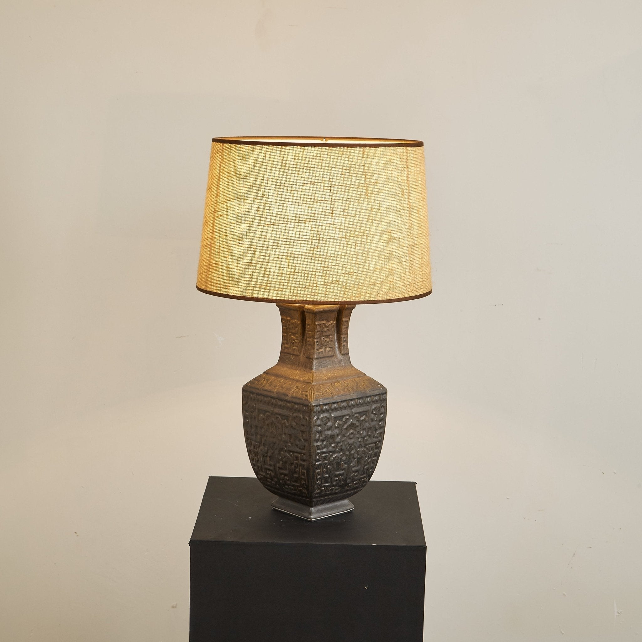 Echo Vintage Fabric Table Lamp