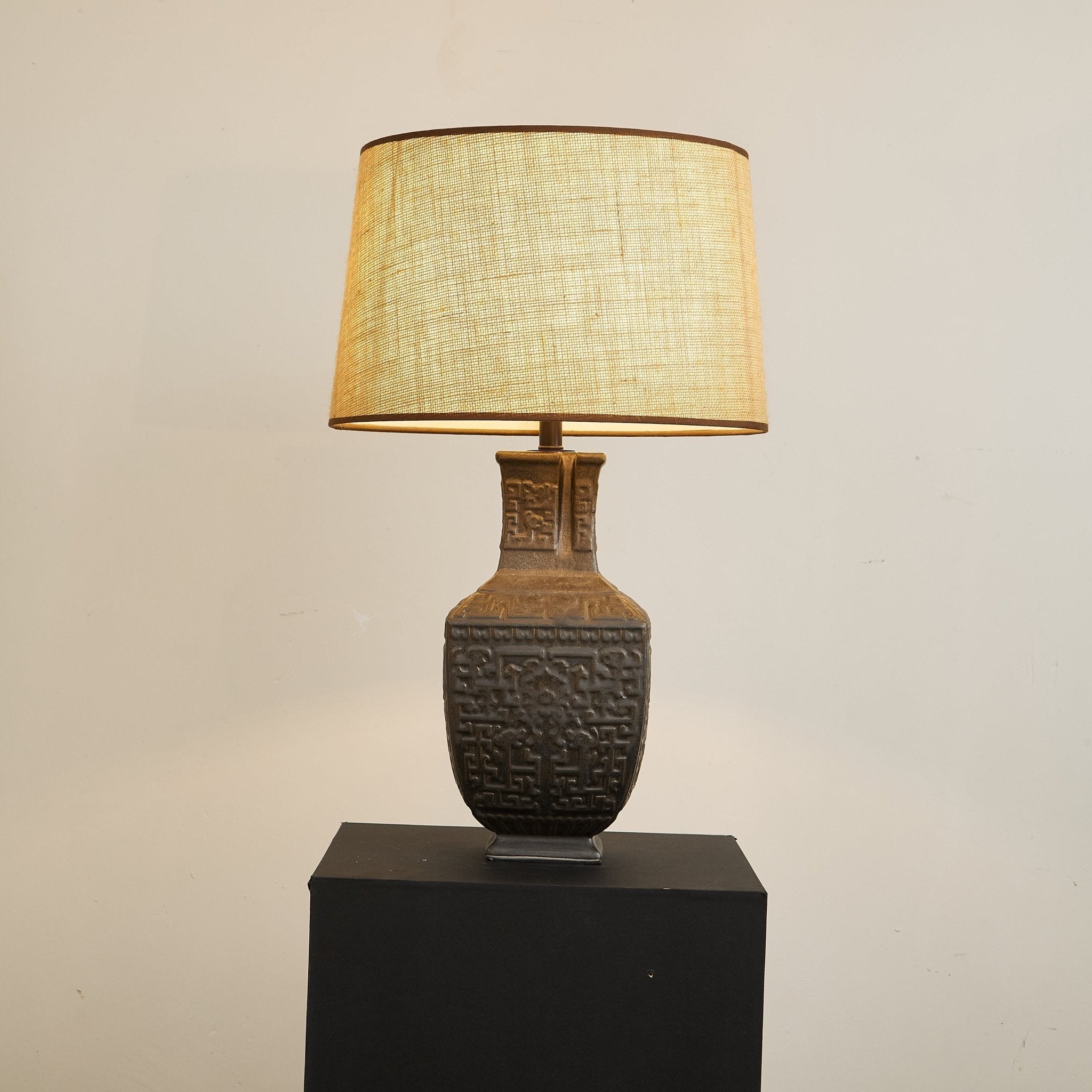 Echo Vintage Fabric Table Lamp