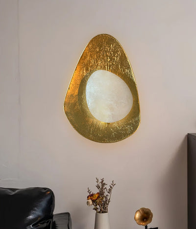 Tenbryn Organic Gilded Pebble Alabaster Sconce