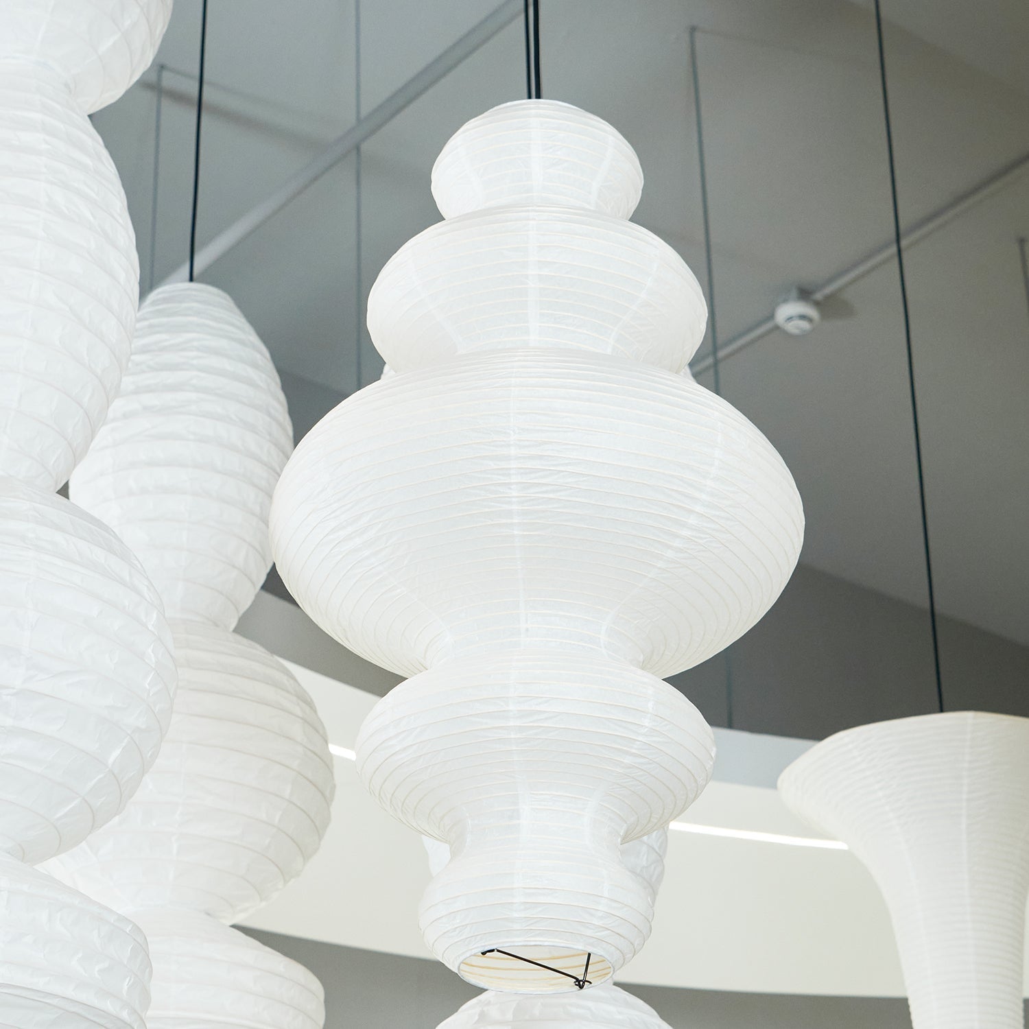 Elthayra Natural Series Bamboo Lantern Pendant Lamp