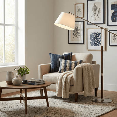 Elaiseria Adjustable Floor Lamp