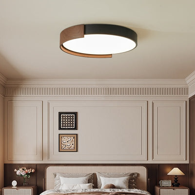 Miririna Band Ceiling Light