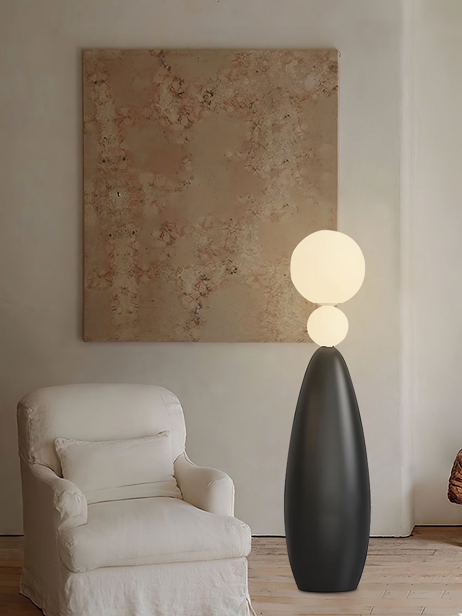 Ervynel Spherical Black Floor Lamp