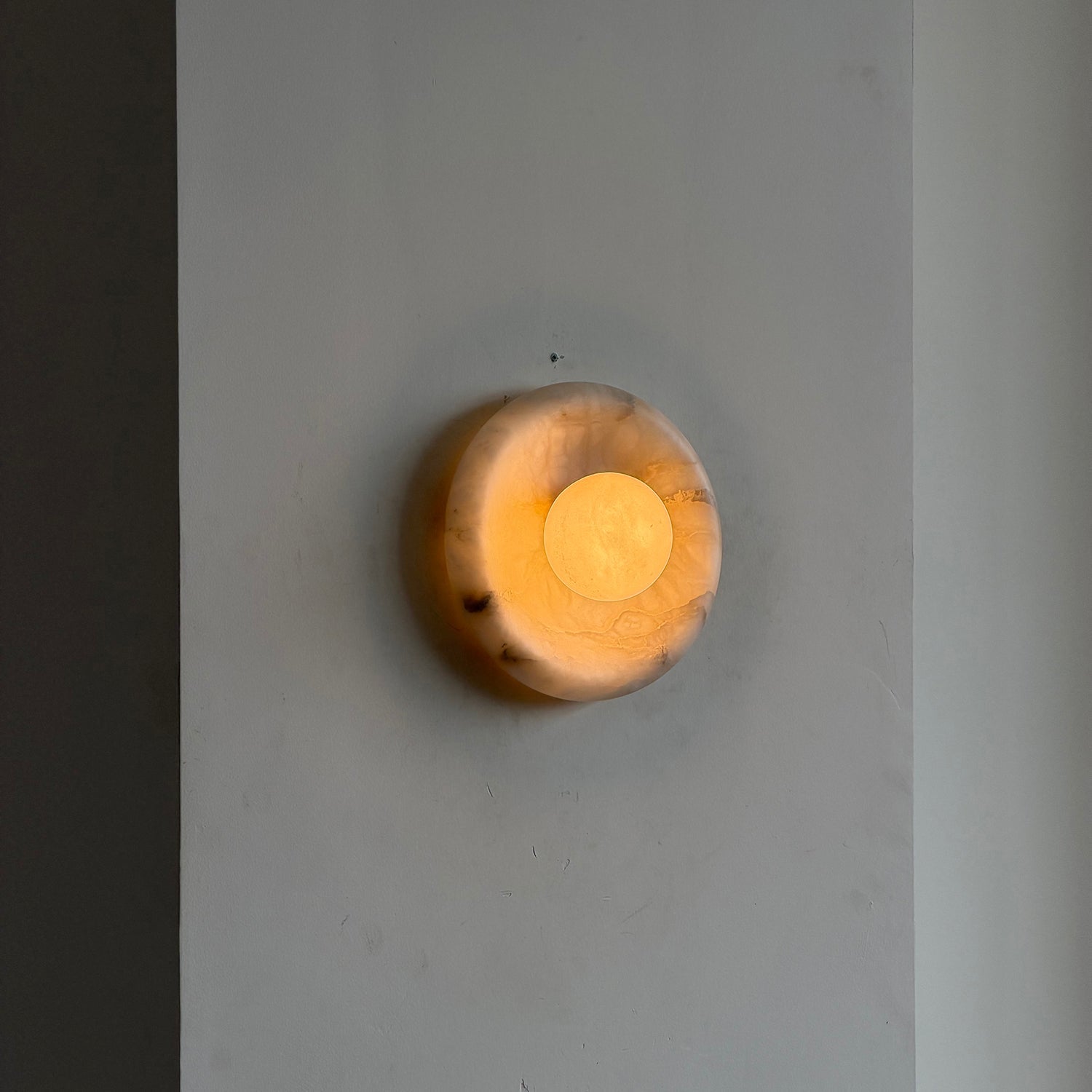 Leander Wall Lamp