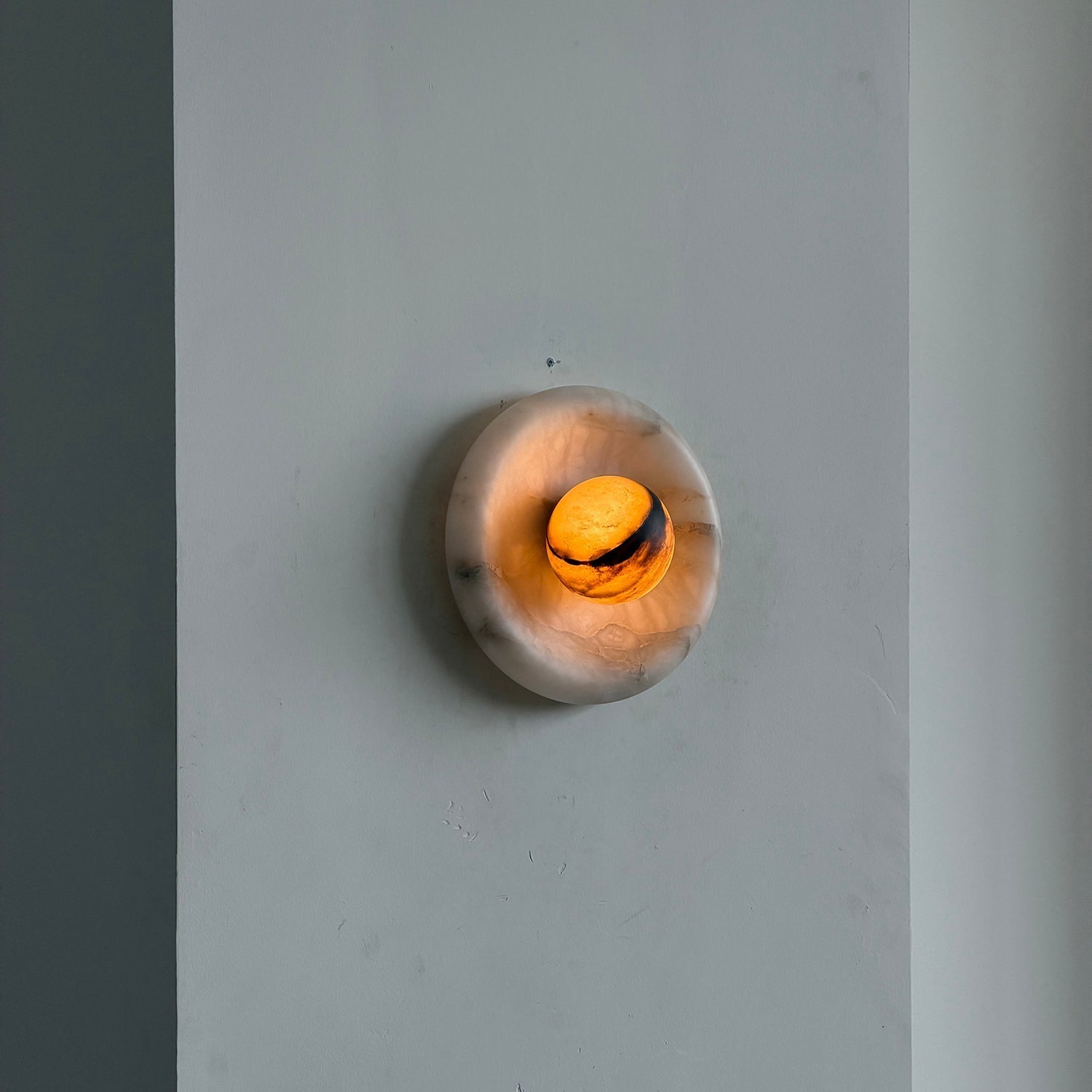 Leander Wall Lamp