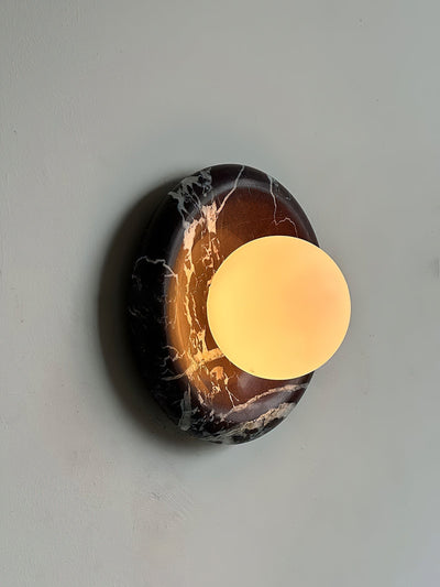 Uzorionis Wall Lamp