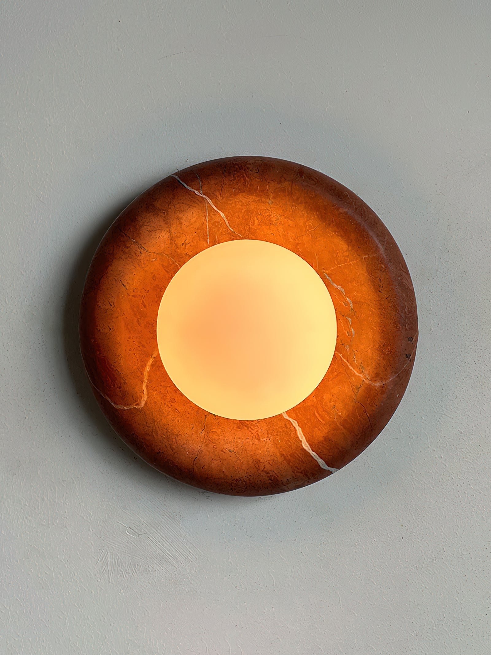 Vomire Wall Lamp