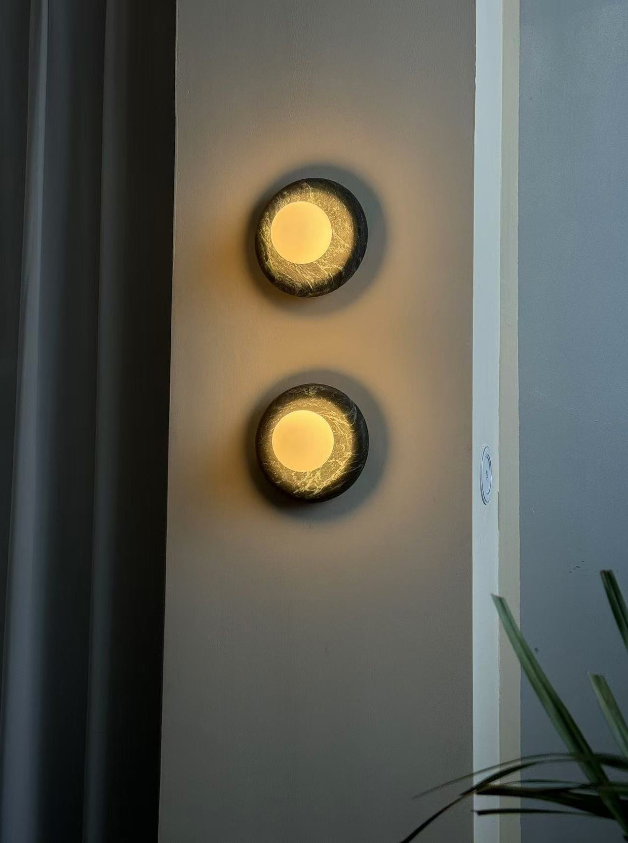 Cusorion Wall Lamp