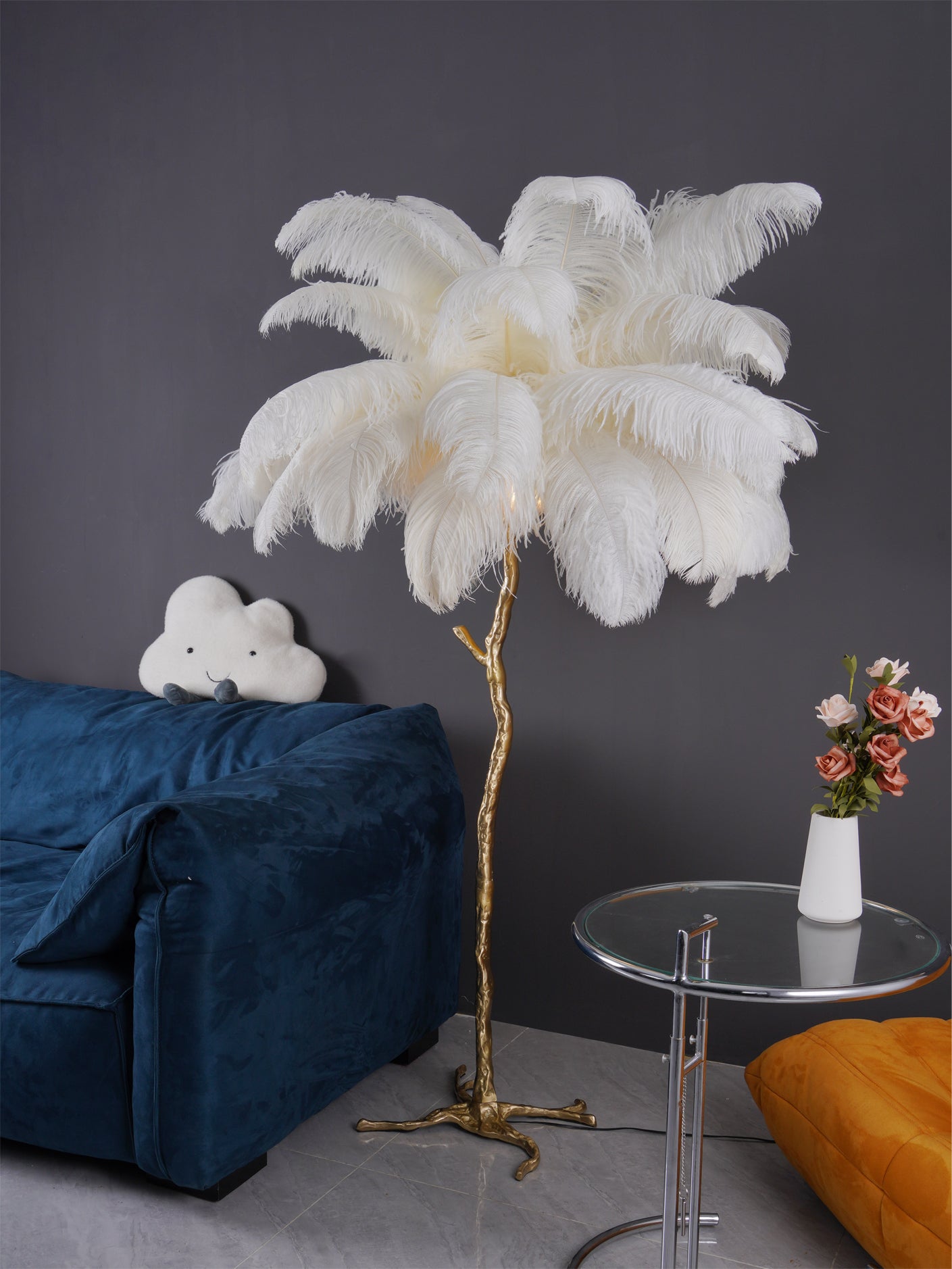 Selis Feather Brass Floor Lamp