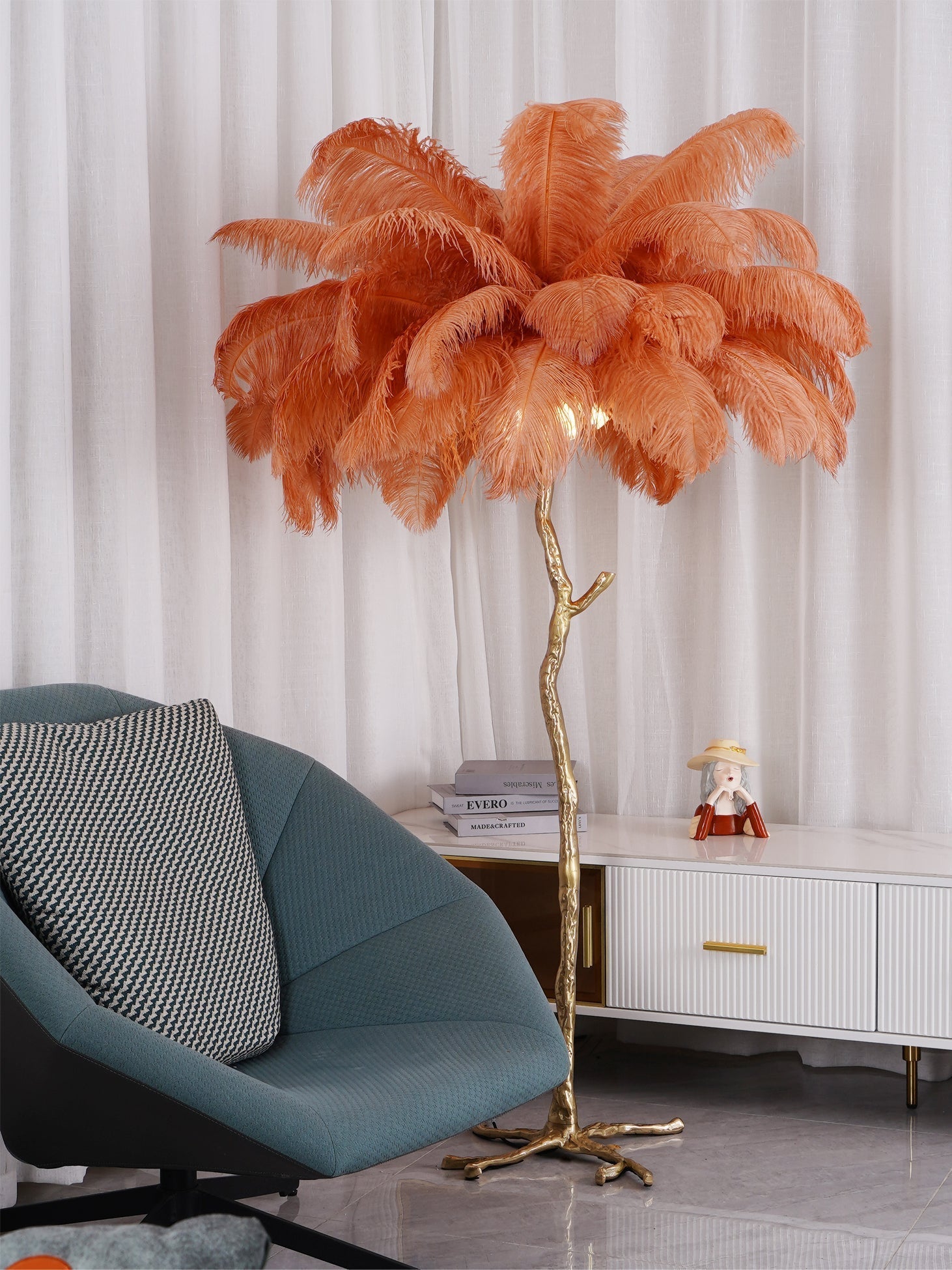 Selis Feather Brass Floor Lamp