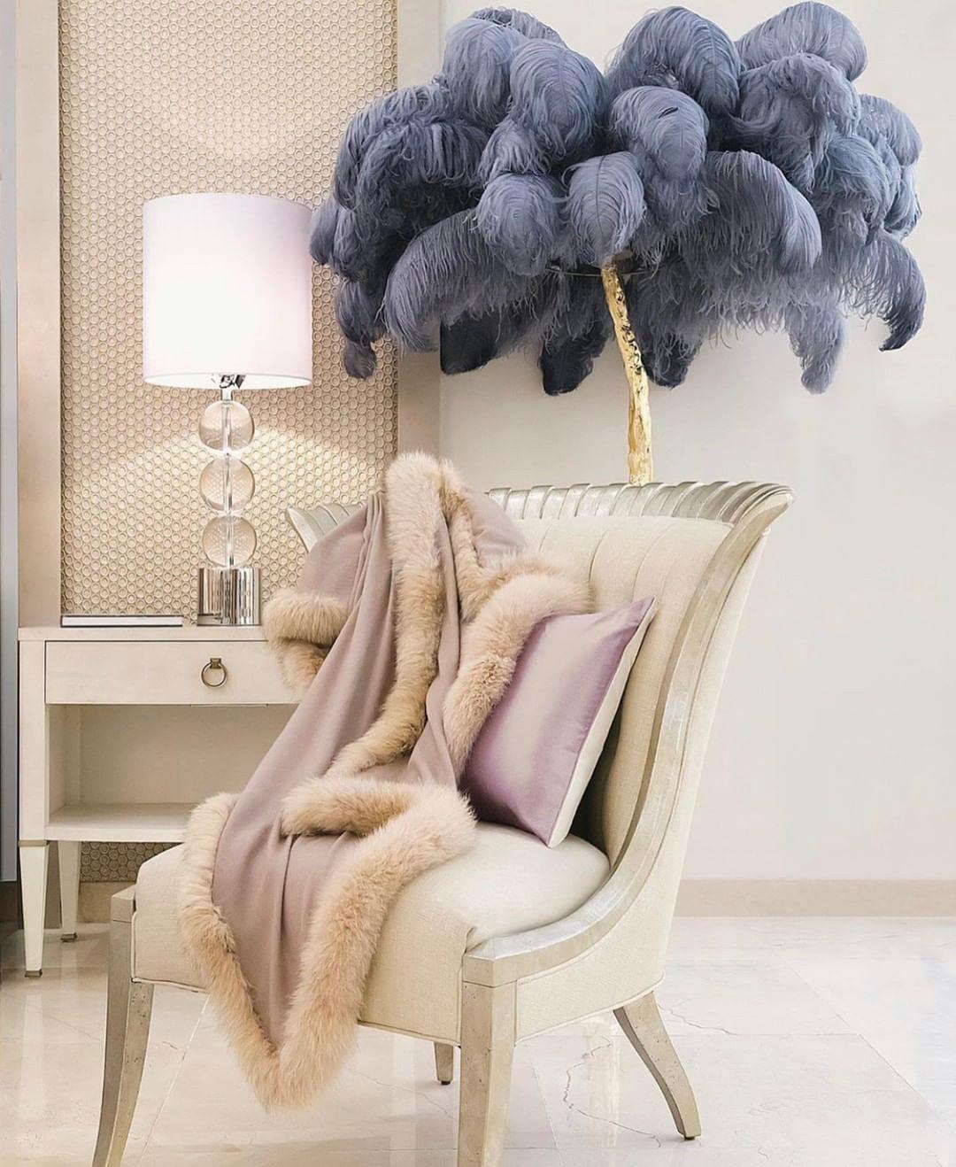 Selis Feather Brass Floor Lamp