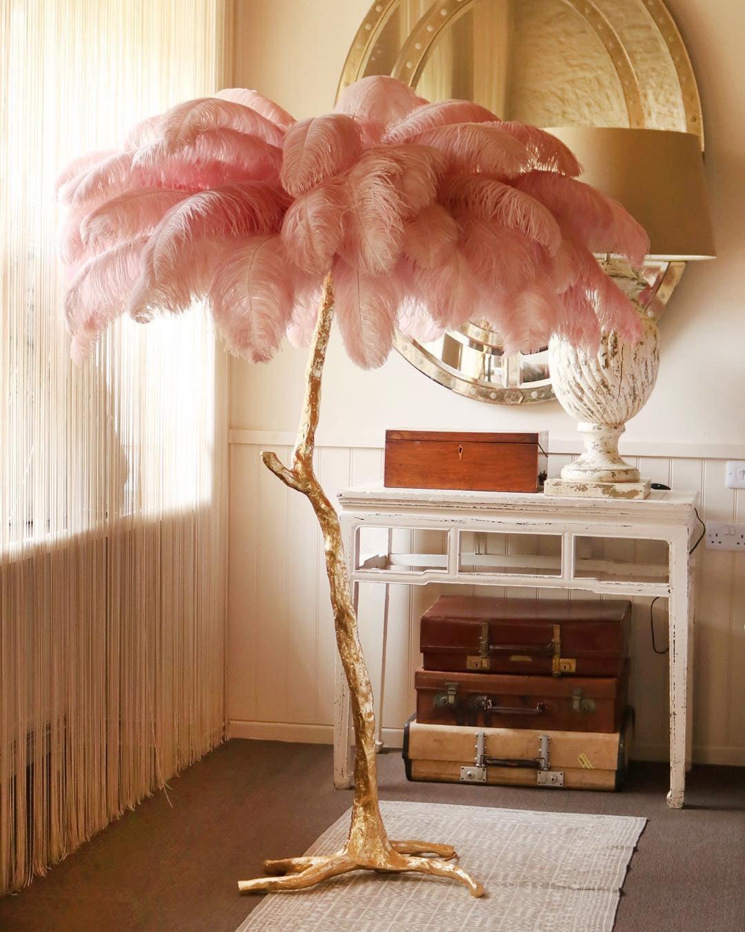 Selis Feather Brass Floor Lamp