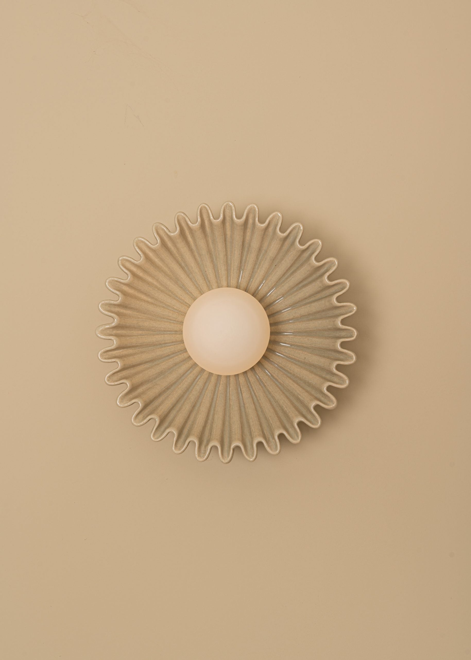 Viraisaya Wall Lamp