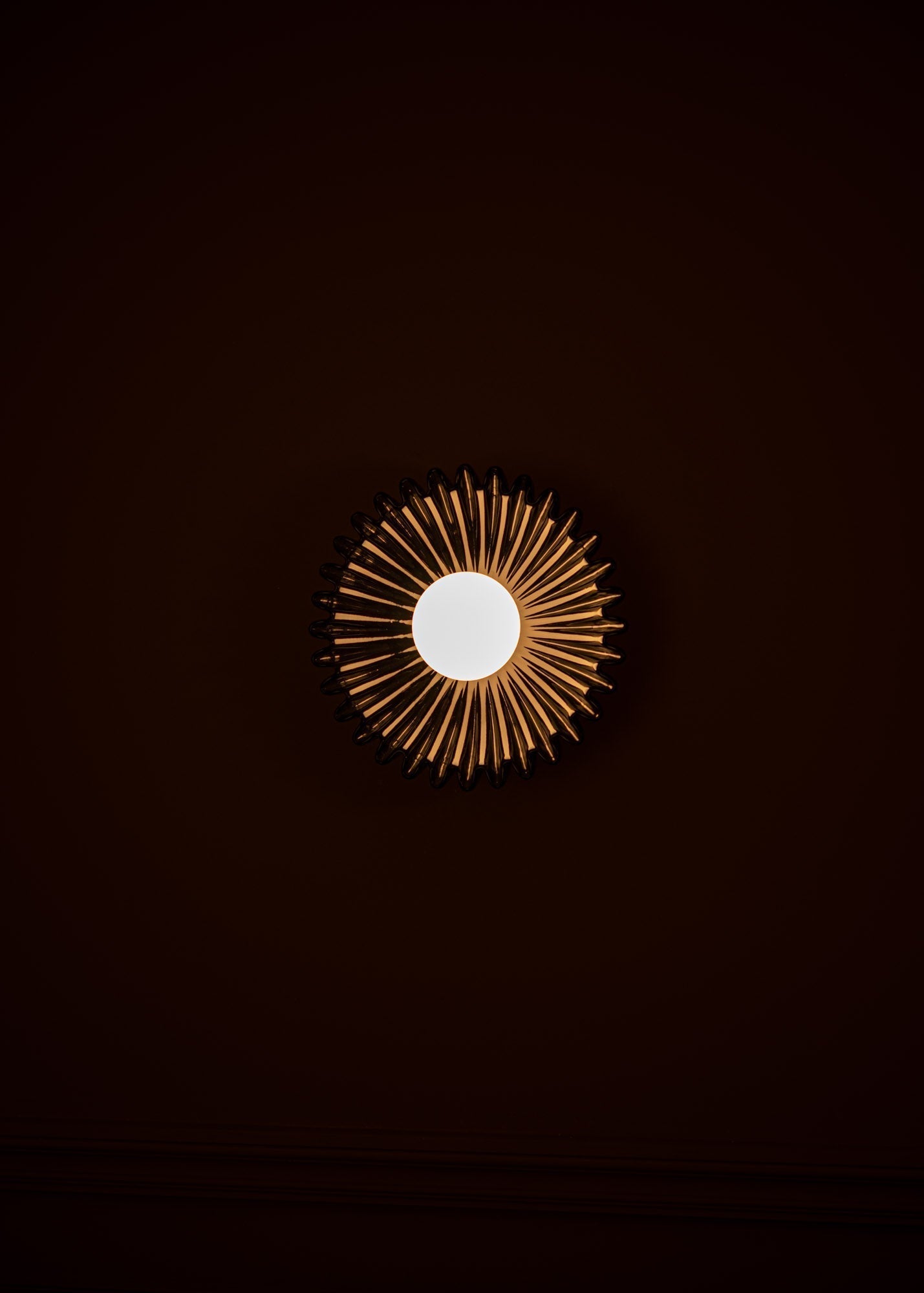 Viraisaya Wall Lamp