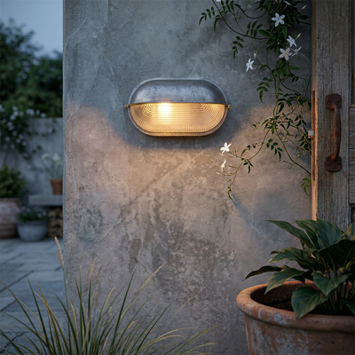 Hawstone Glass Outdoor Light