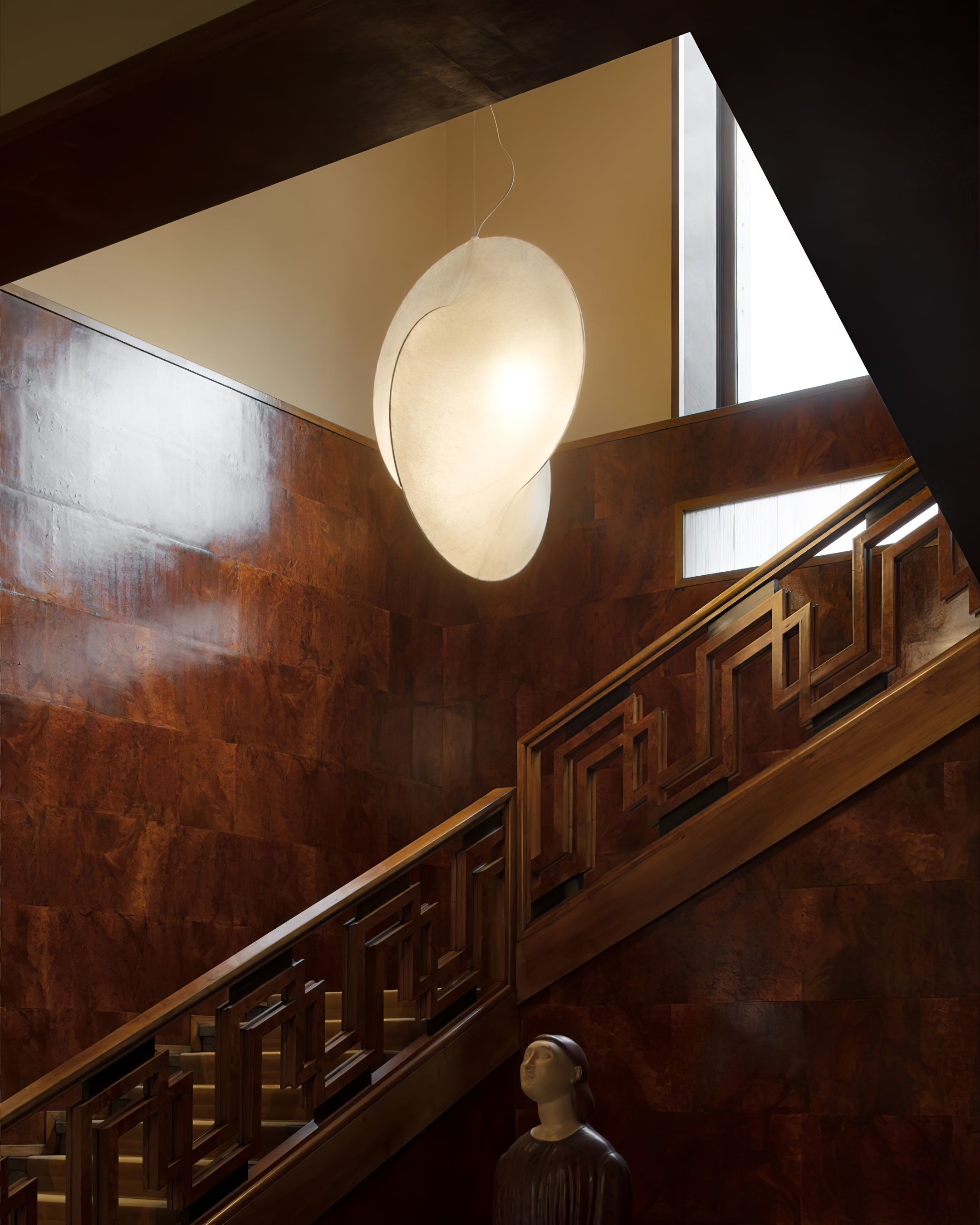 Ferivora Steel Artistic Pendant Lamp