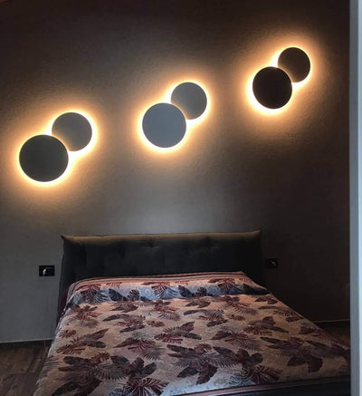 Arelis Geometric Disc Wall Lamp