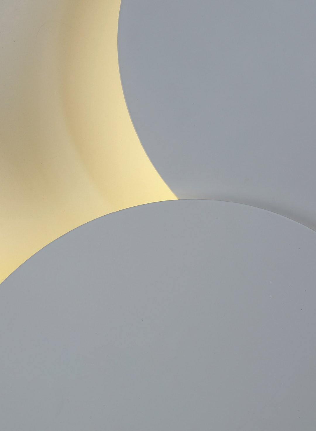 Arelis Geometric Disc Wall Lamp