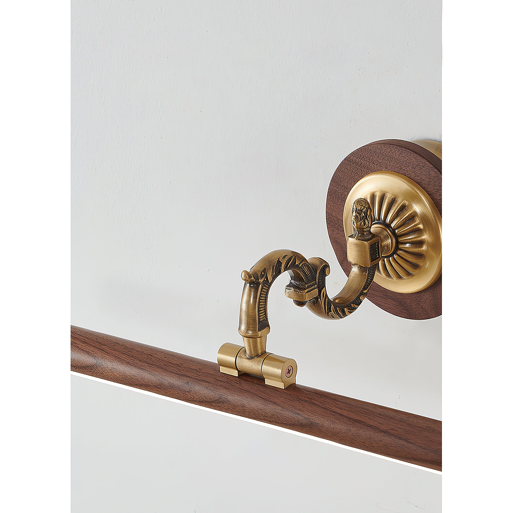 Briarborne Adjustable Picture Indoor Wall Light