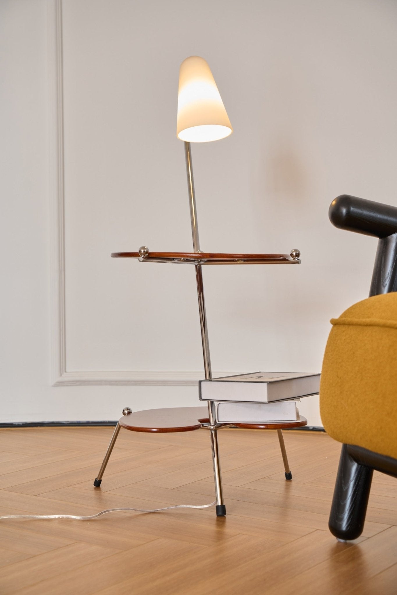 Vaughn Modern Wood Floor Lamp