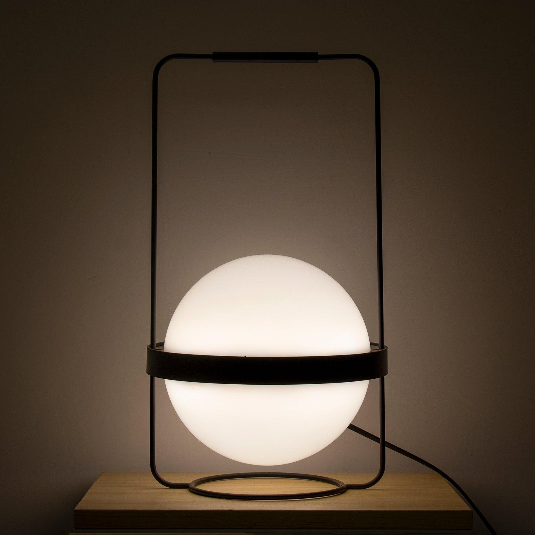 Avenalelia Contemporary Table Lamp