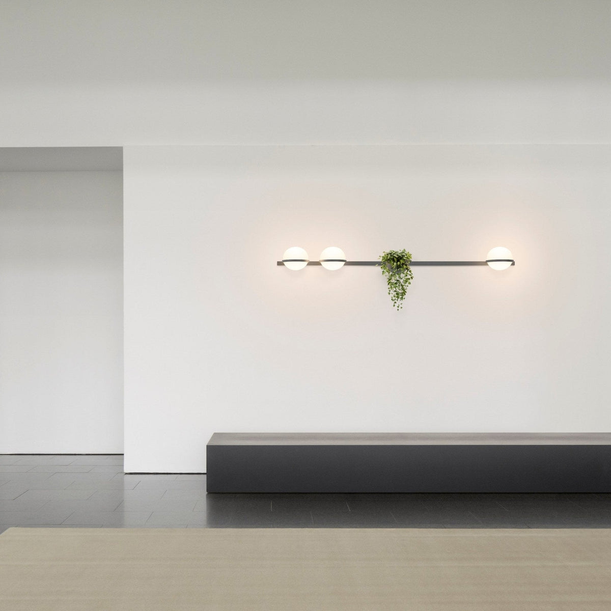 Suren Indoor  Outdoor Wall Light