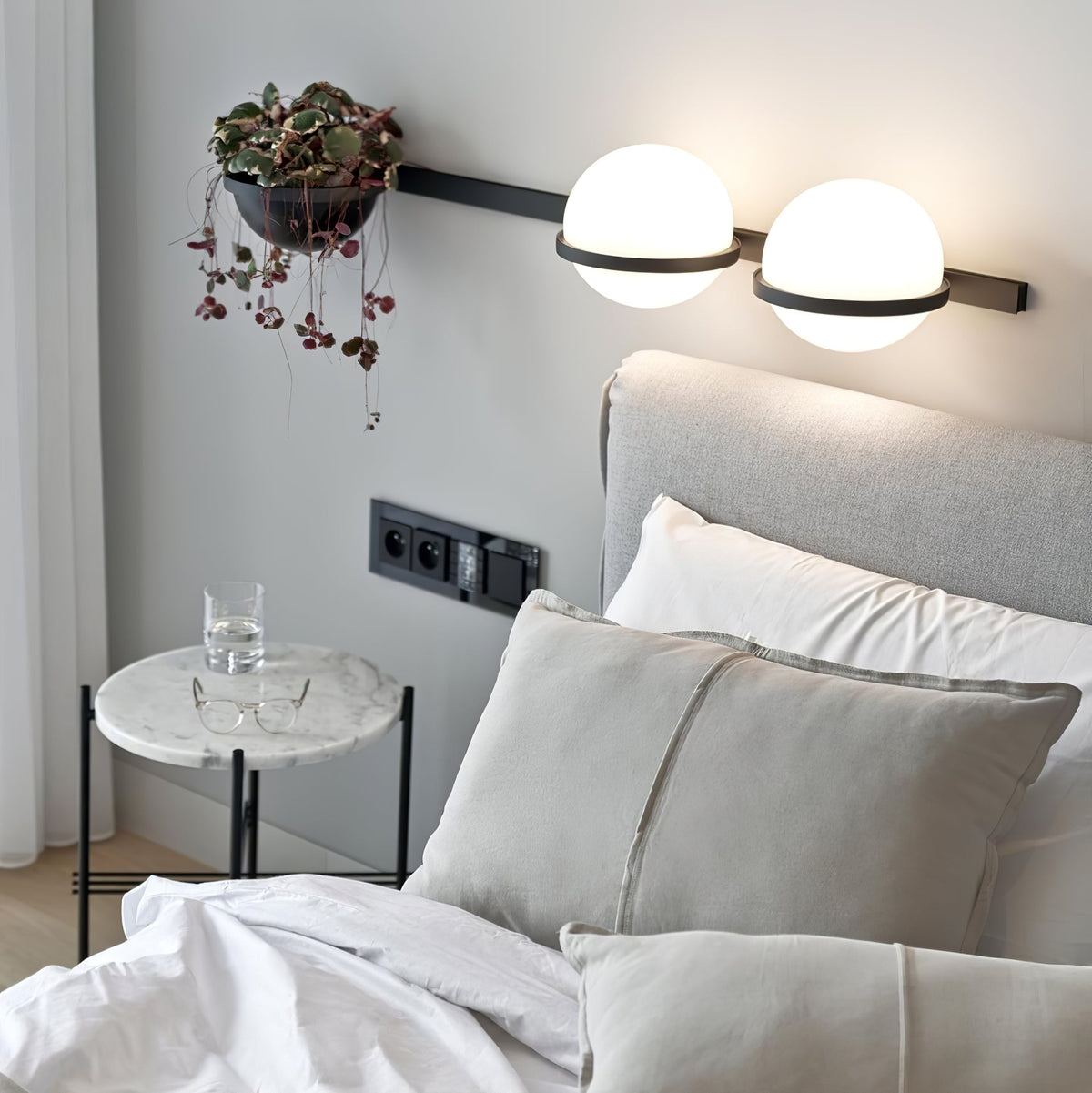 Suren Indoor  Outdoor Wall Light