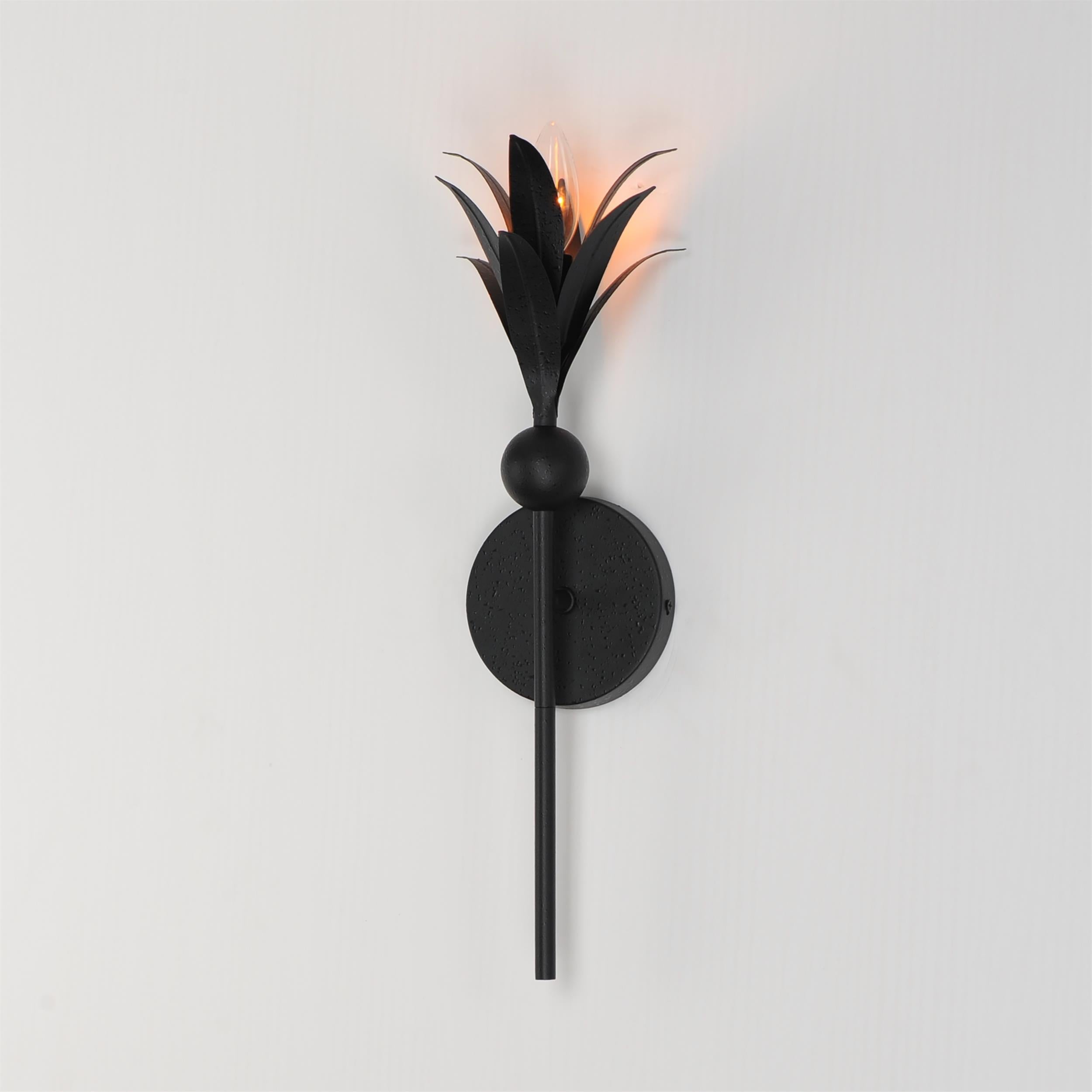 Calielle Wall Lamp