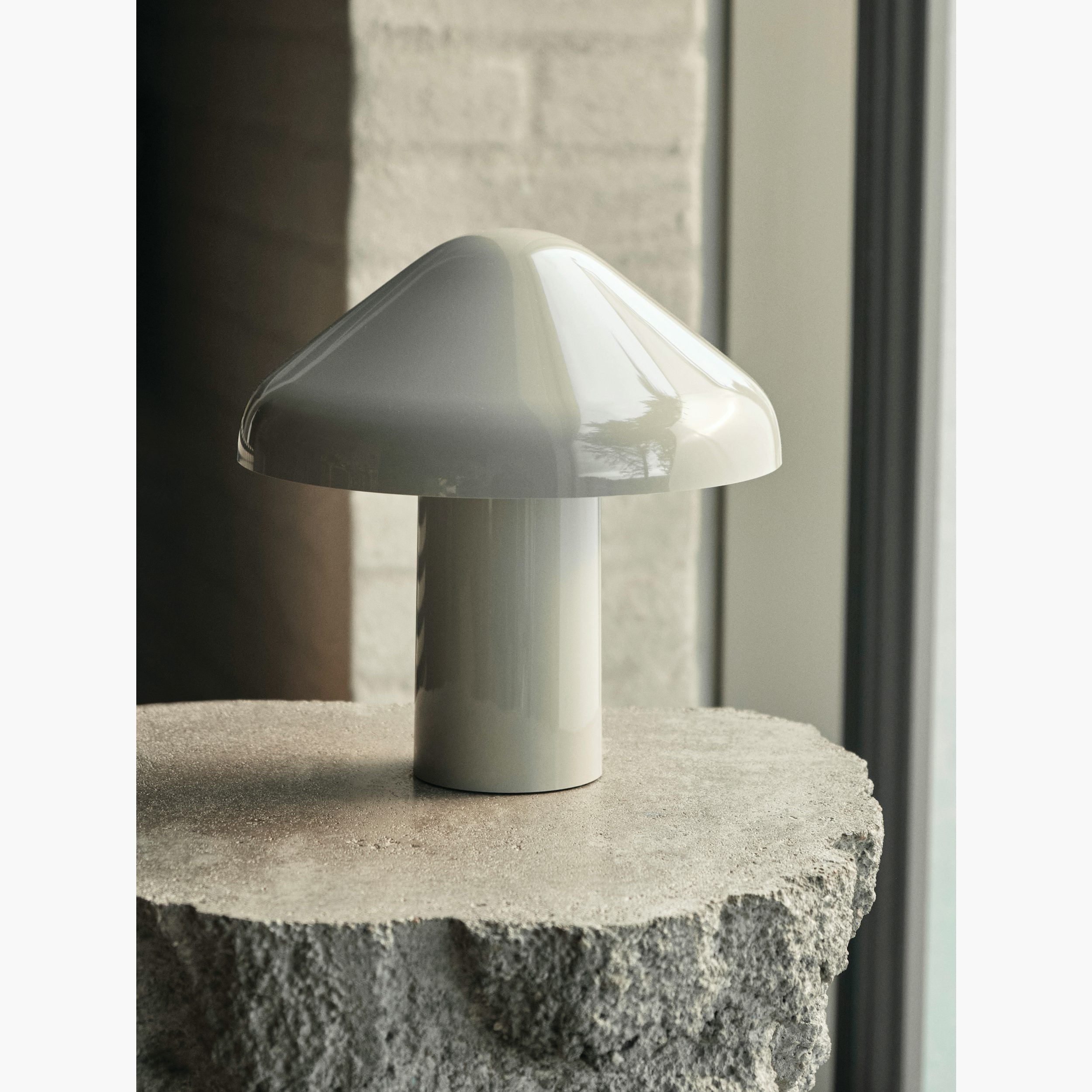 Glorange Portable Table Lamp