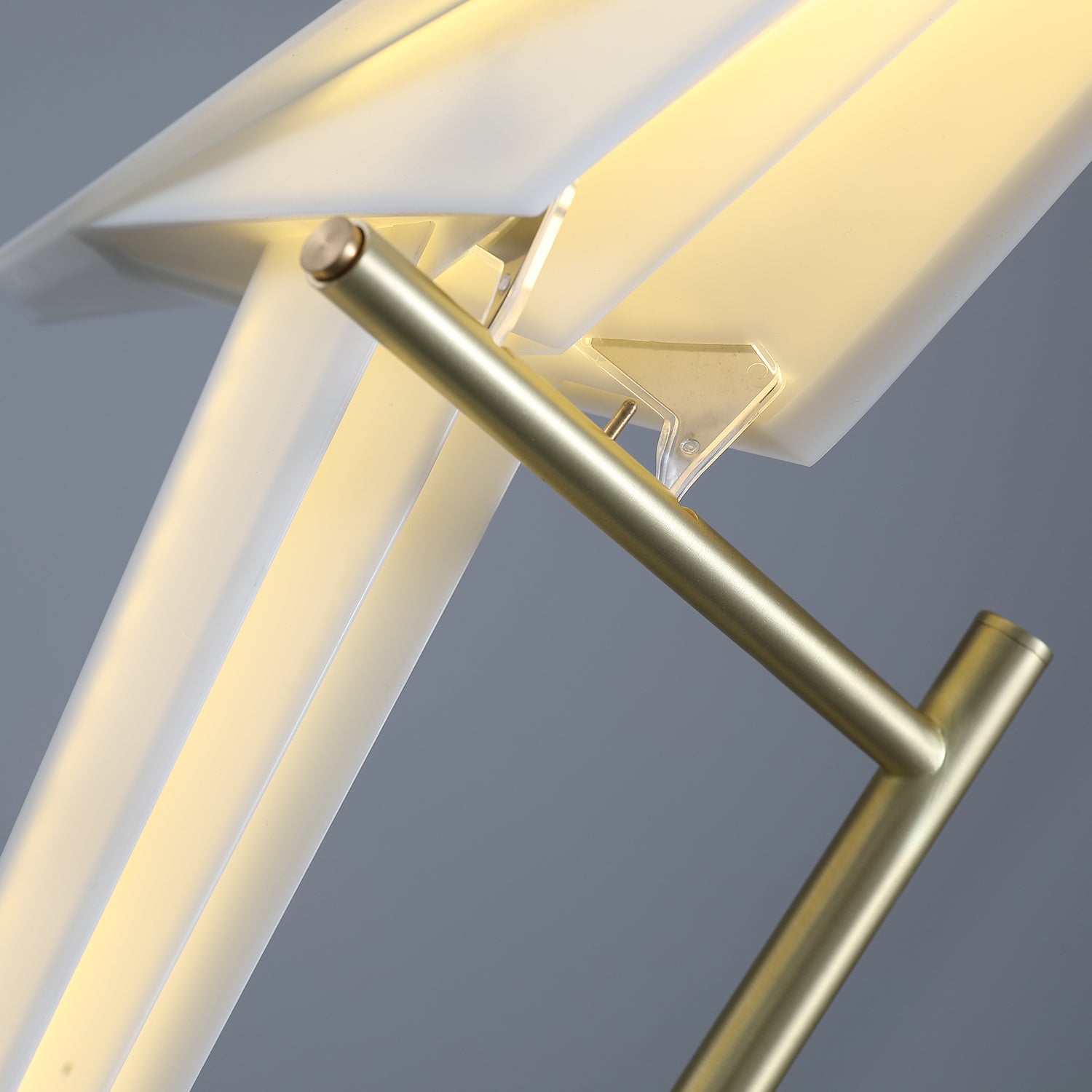 Kaelora Contemporary Table Lamp