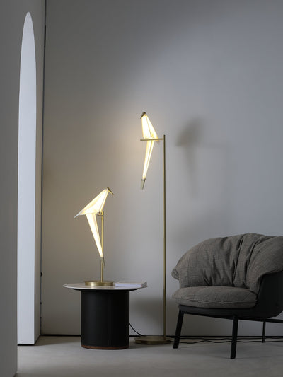 Kaelora Contemporary Table Lamp