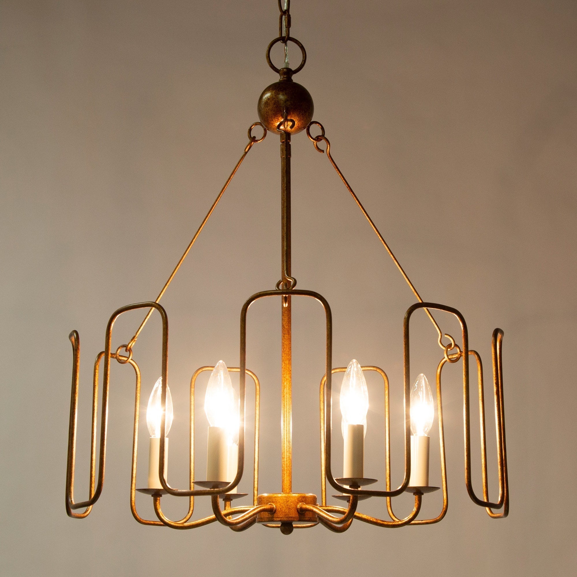 Liorinian Chandelier