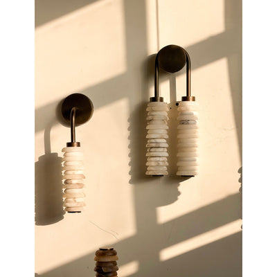 Rivaiella Sconce