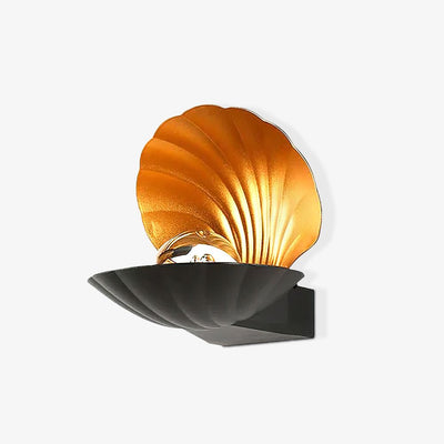 Lumieria Wall Lamp Pearl Clam