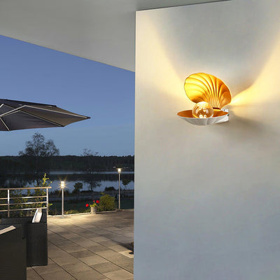 Lumieria Wall Lamp Pearl Clam