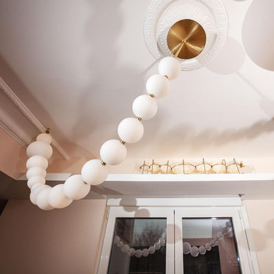 Zalvarin Brass Sputnik Chandelier - Neutral Decor