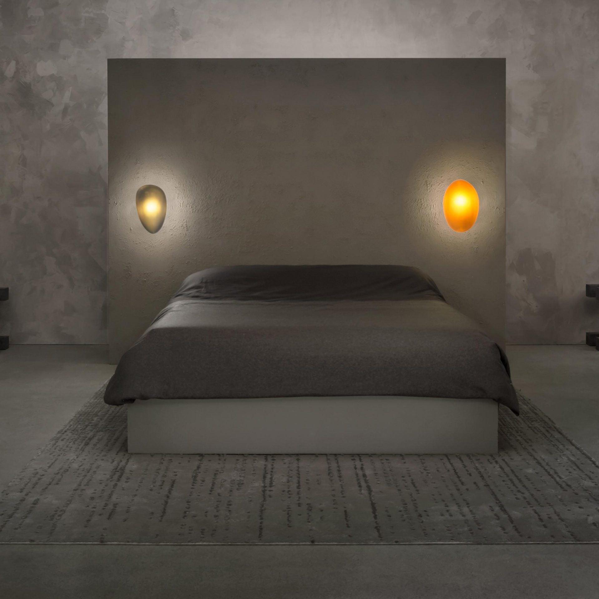 Eirinina Wall Lamp Bubble Glass