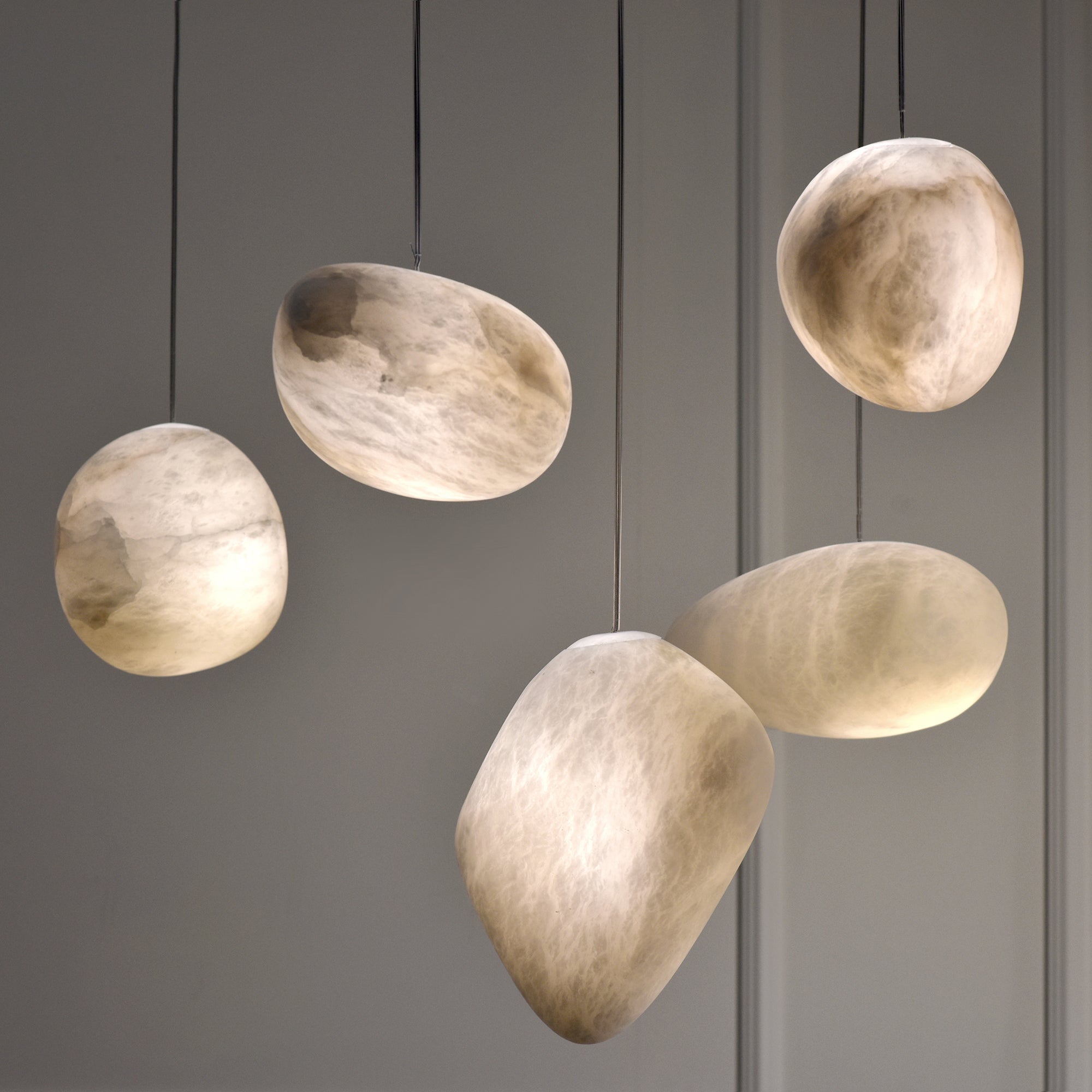 Nivisaya Pebbles Alabaster Pendant Lamp