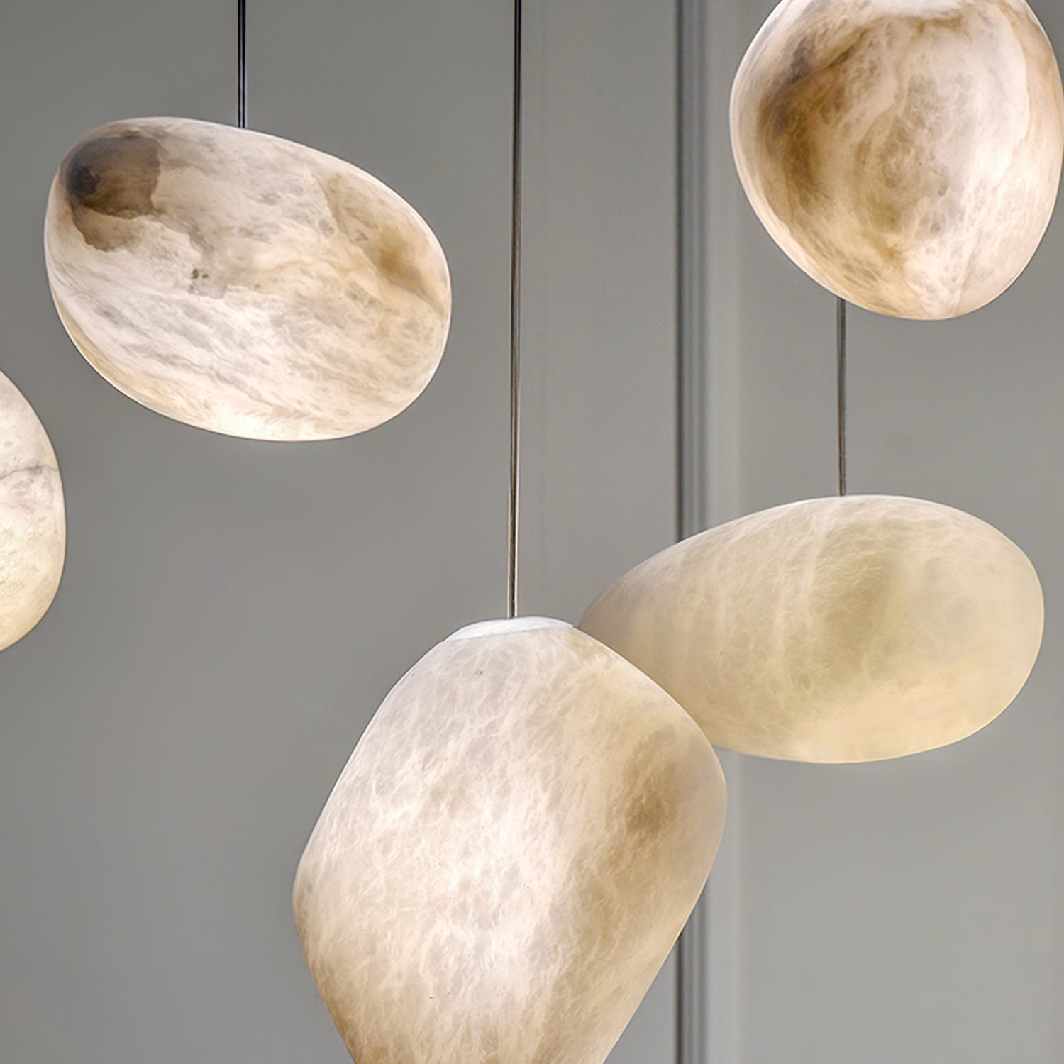Nivisaya Pebbles Alabaster Pendant Lamp