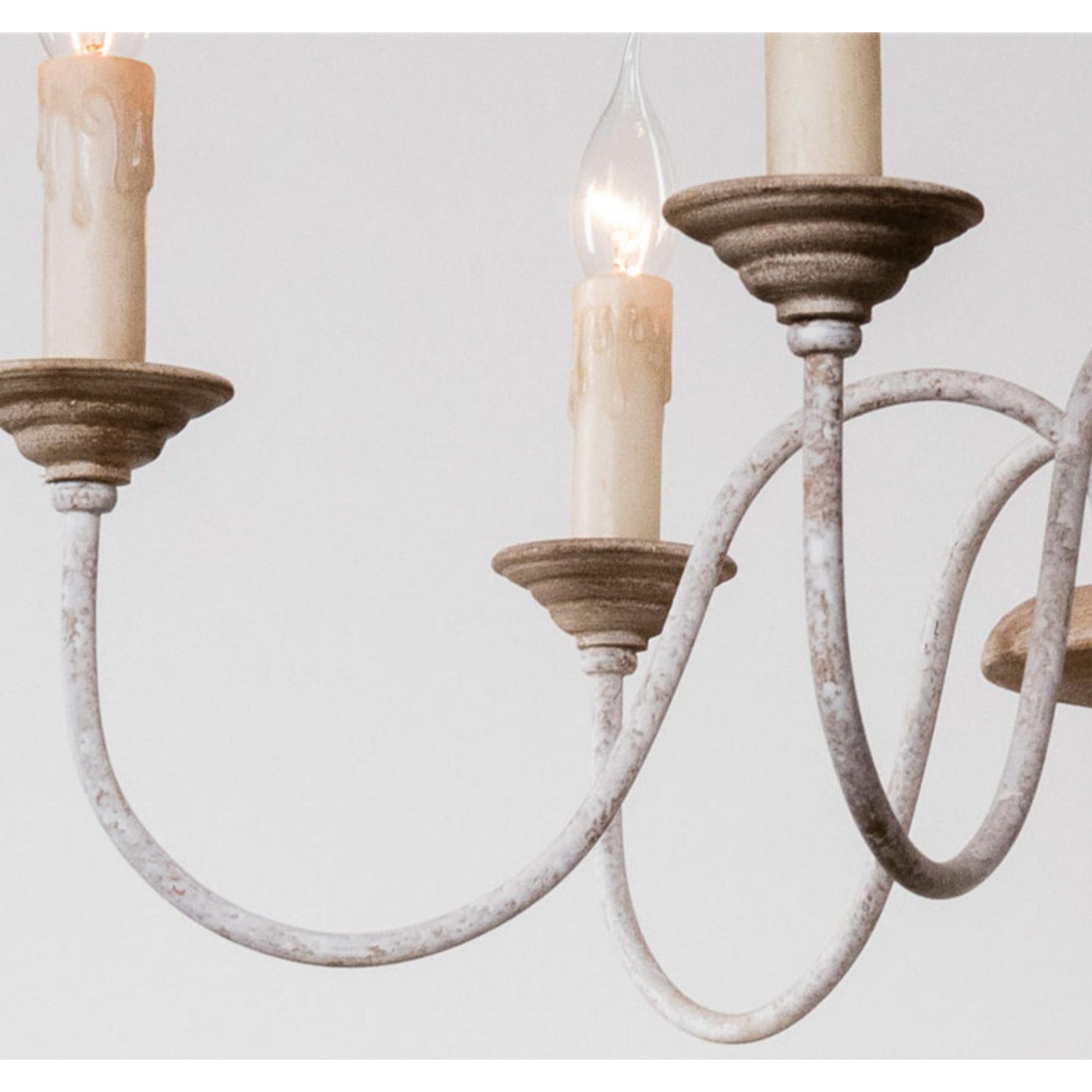 Noroissa Chandelier