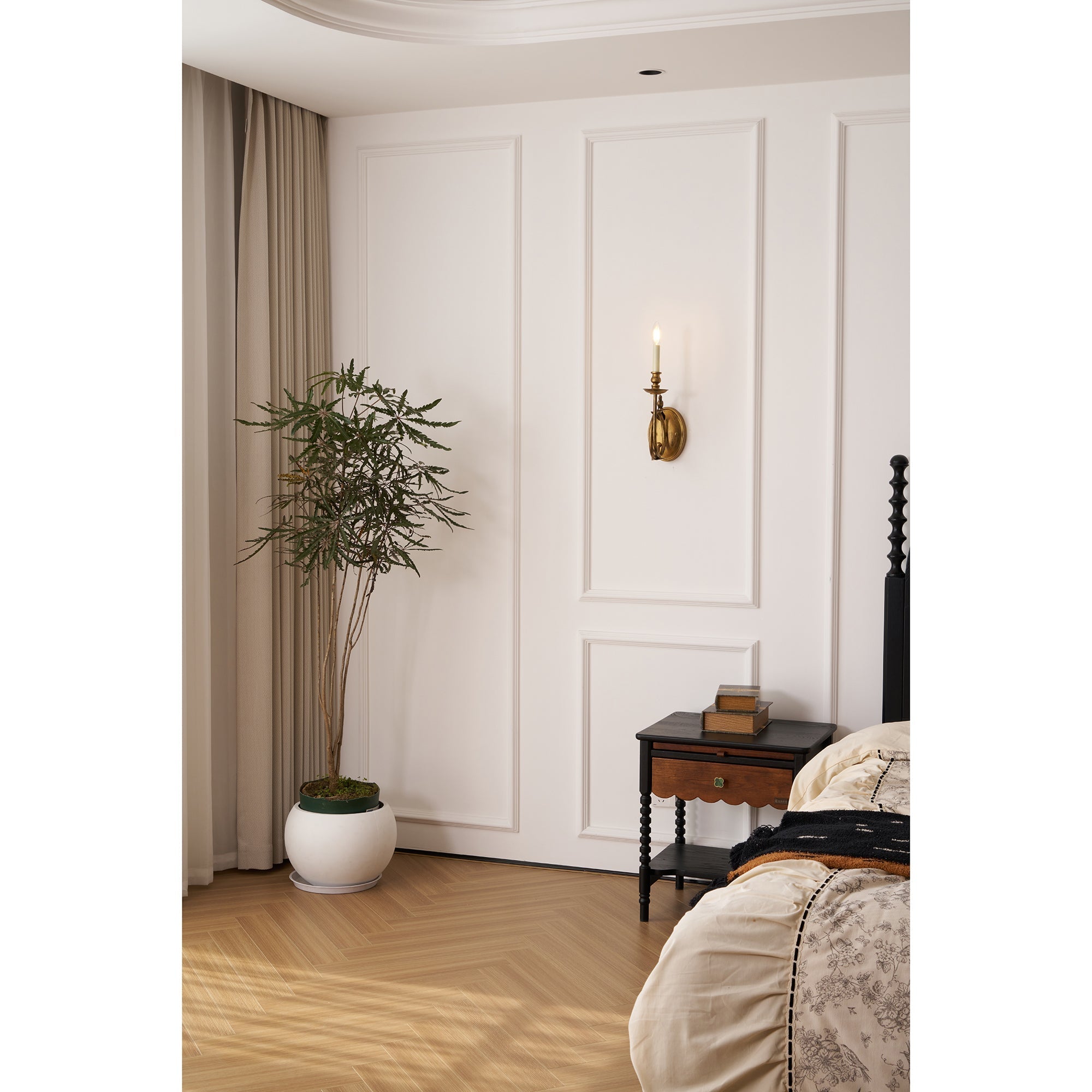 Viraearia Wall Lamp