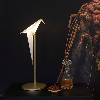 Kaelora Contemporary Table Lamp