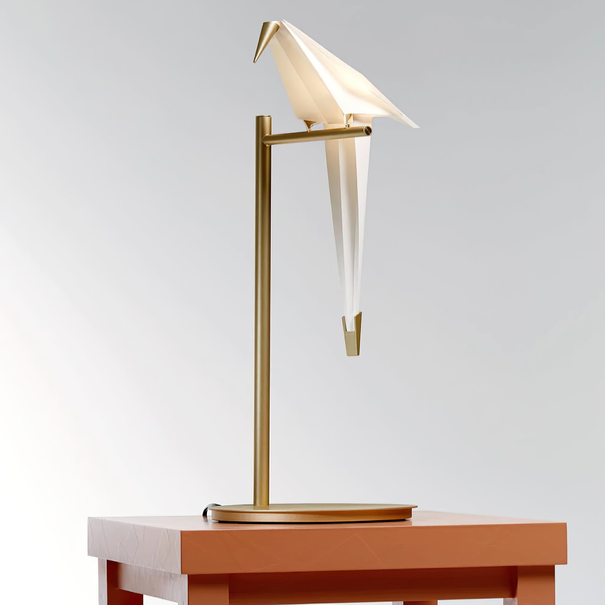 Kaelora Contemporary Table Lamp