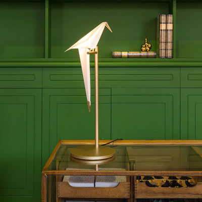 Kaelora Contemporary Table Lamp