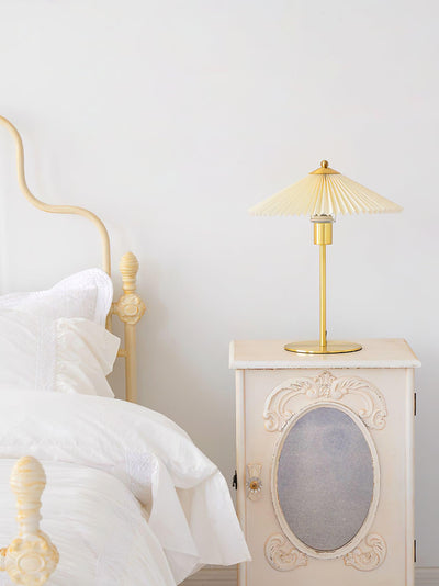 Camirir Pleated Umbrella Table Lamp