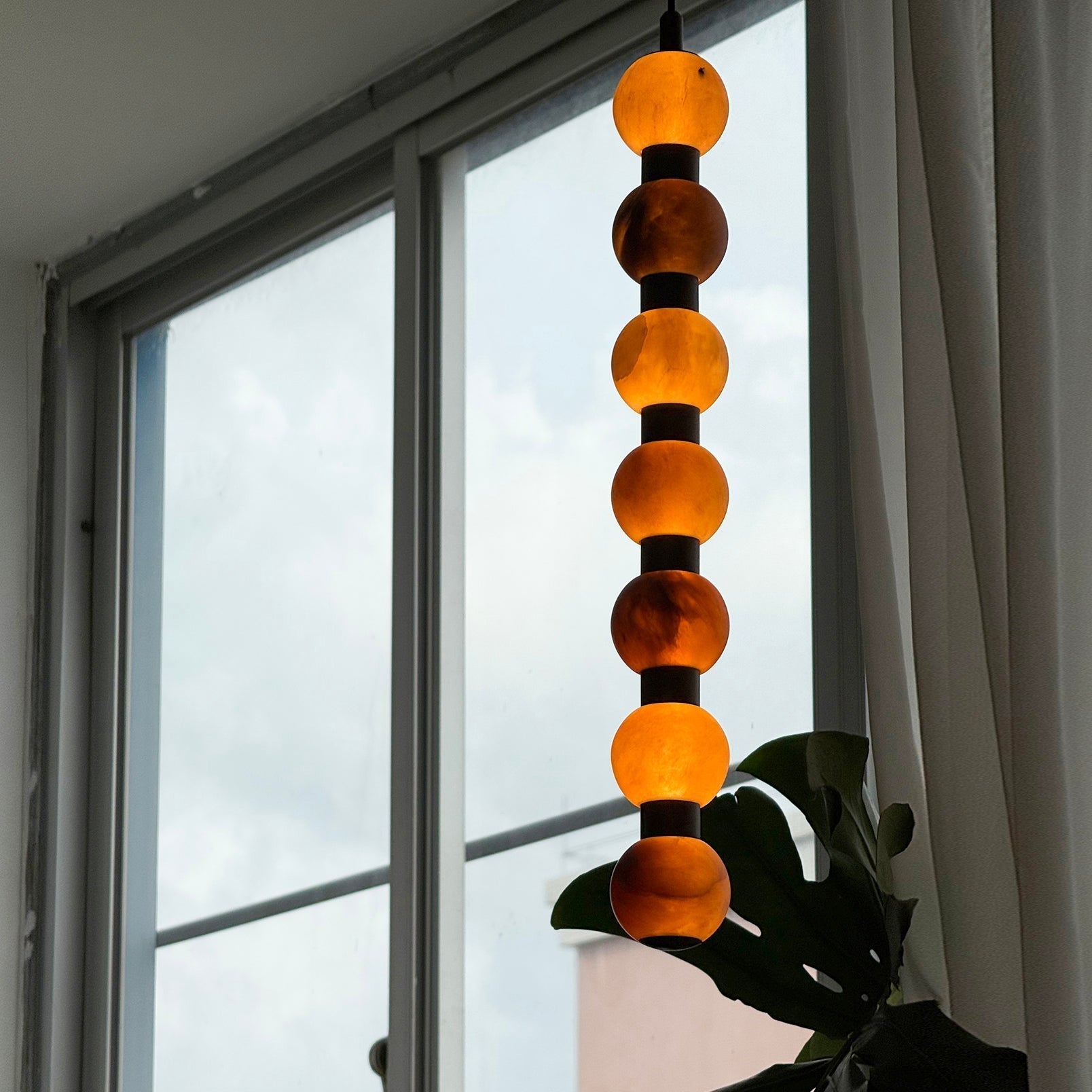 Ulshae Pendant Lamp