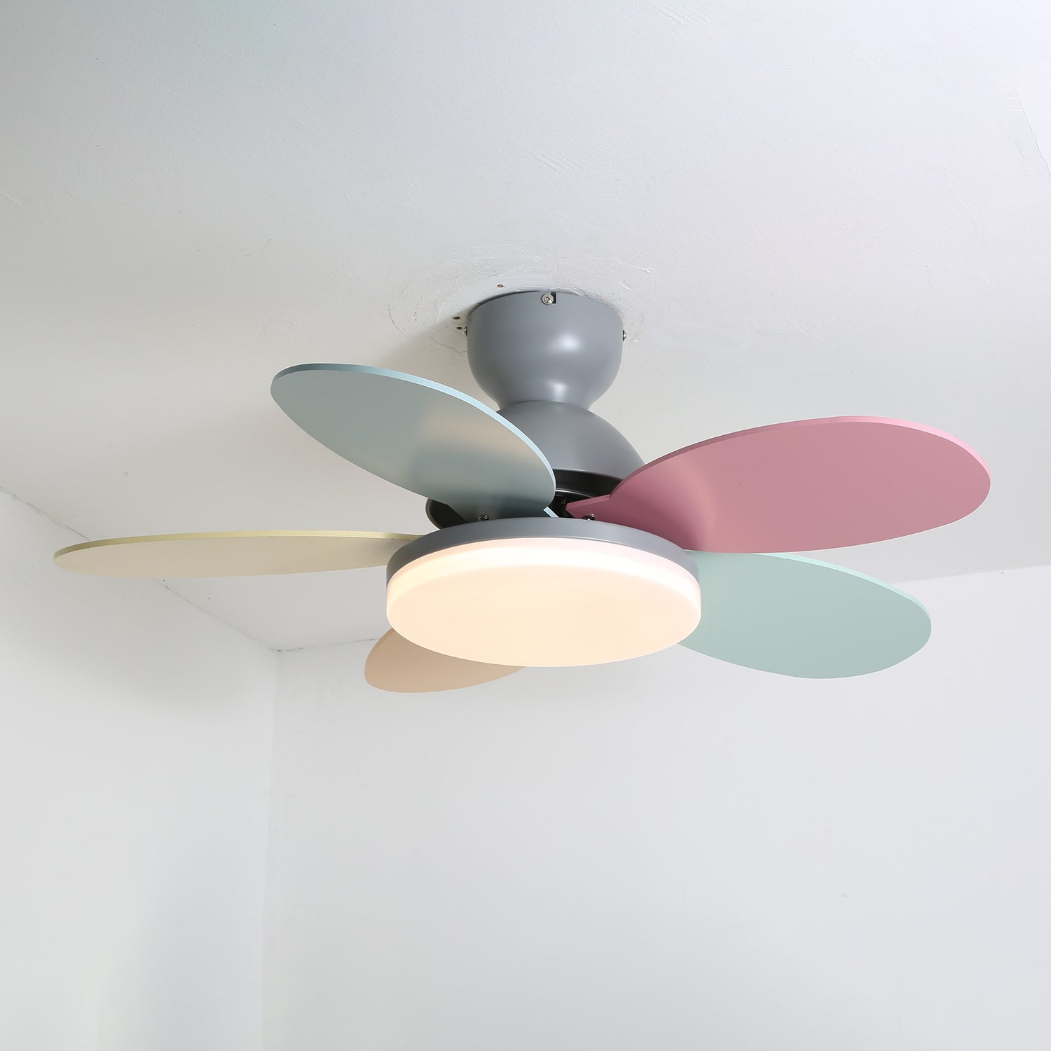 Eireise Colorful Glass Kids Ceiling Fan Light