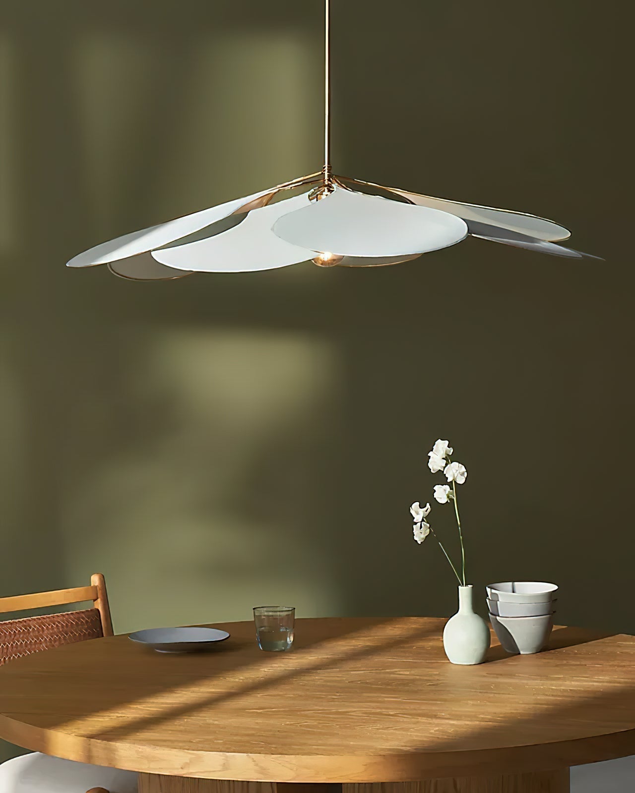 Sothyn Fabric Floral Pendant Lamp